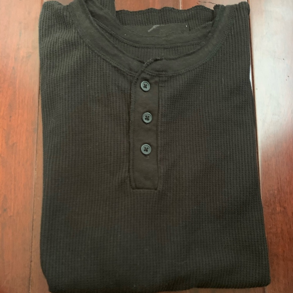 Fruit of the loom black long sleeve shirt
